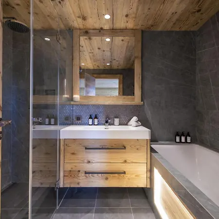 Chalet Gstaad: Where Glamour Meets Nature Apartment *